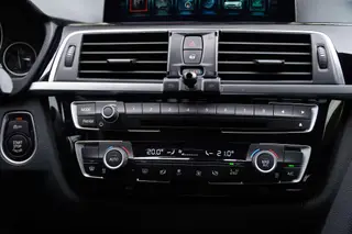 BMW 3 Series 2017 320Li M Sporty interior photo 19