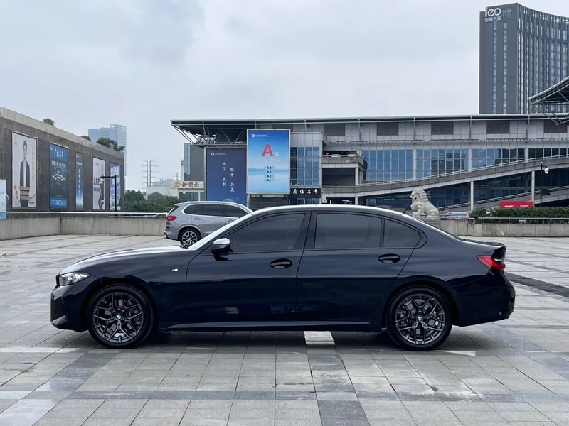 BMW 3 Series 2025 330Li M Sports Night Suit exterior photo 3