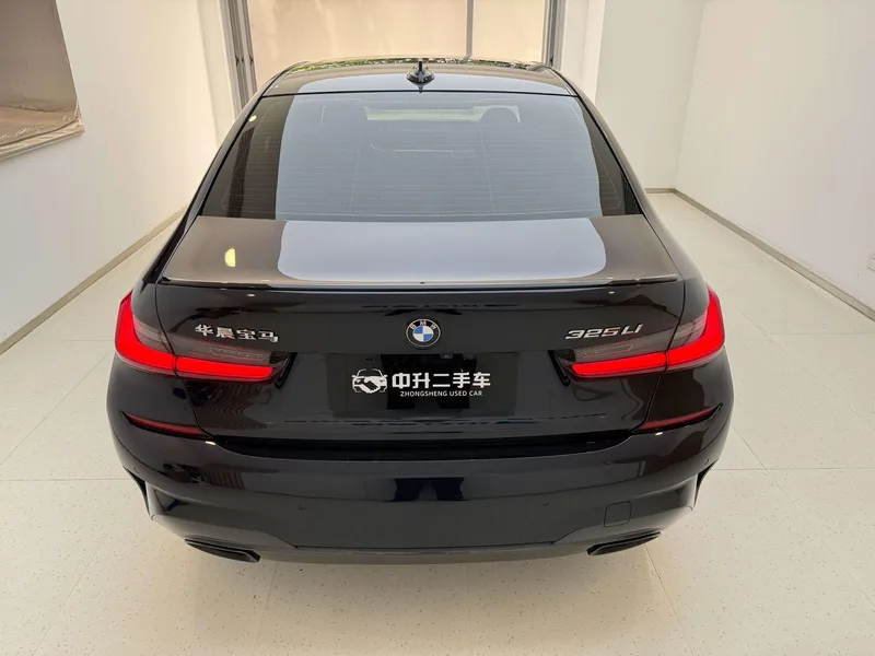 BMW 3 Series 2021 Restyling 325Li M Sports Night Suit exterior photo 5
