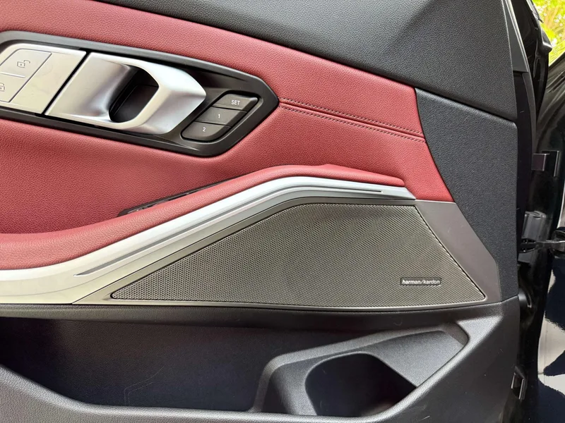 BMW 3 Series 2021 Restyling 325Li M Sports Night Suit interior photo 13