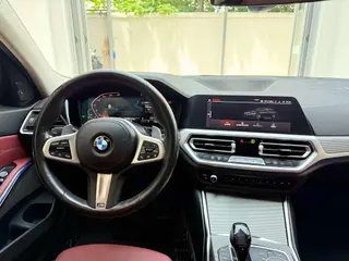 BMW 3 Series 2021 Restyling 325Li M Sports Night Suit interior photo 18