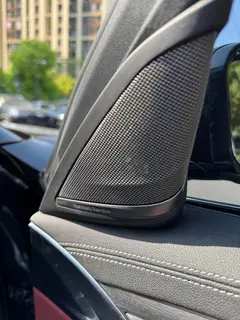 BMW 5 Series 2023 530Li Tipo de lujo M Conjunto deportivo interior foto 11