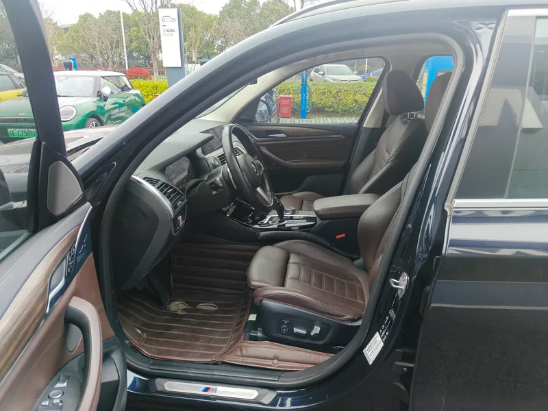 BMW X3 2020 xDrive28i M Sports suit exterior photo 3