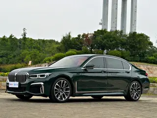 BMW 7 Series 2019 Reforma 740Li Tipo de lujo M Conjunto deportivo exterior foto 1