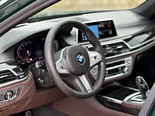 BMW 7 Series 2019 Reforma 740Li Tipo de lujo M Conjunto deportivo exterior foto 4