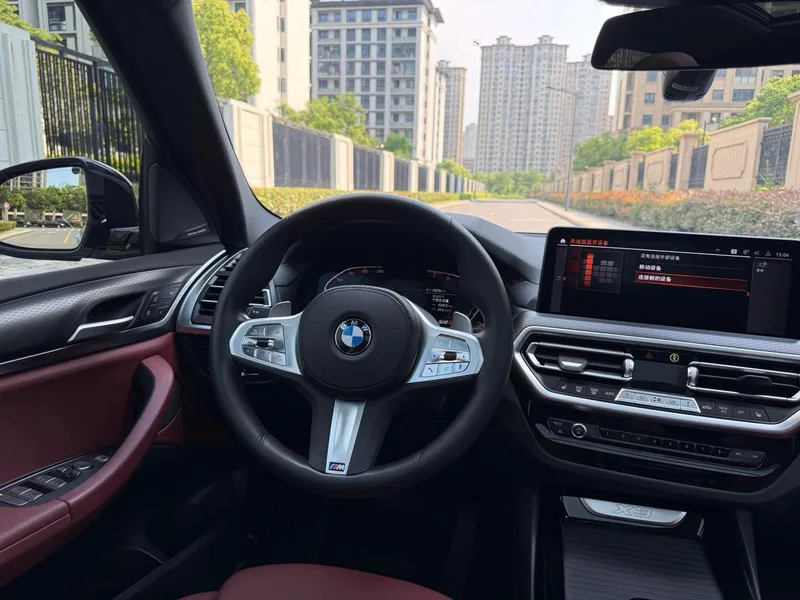 BMW X3 2022 Модификация xDrive30i Премиум-класса M Ночной костюм интерьер фото 14