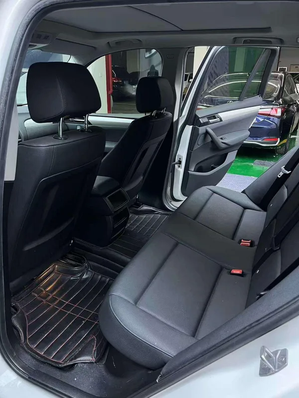 BMW X3 2016 sDrive20i interior photo 10