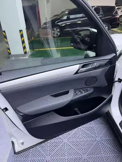 BMW X3 2016 sDrive20i interior photo 12