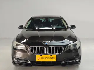 BMW 5 Series 2014 525Li Leading Type exterior photo 2