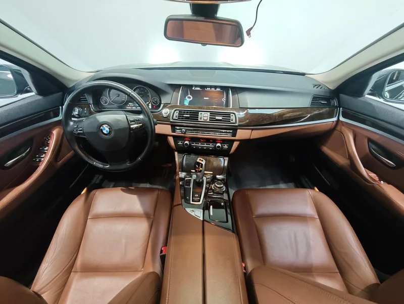 BMW 5 Series 2014 525Li Leading Type exterior photo 7