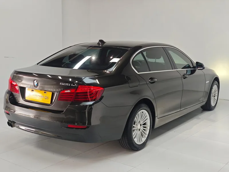 BMW 5 Series 2014 525Li Leading Type interior photo 11