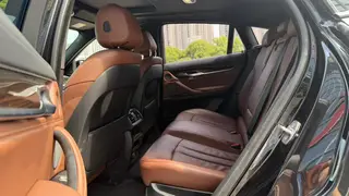 BMW X6 2018 xDrive35i M Sport Luxury Model interior photo 10
