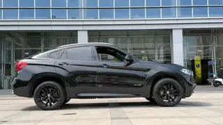 BMW X6 2018 xDrive35i M Sport Luxury Model interior photo 12