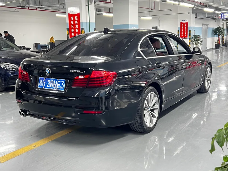 BMW 5 Series 2014 528Li Leader extérieur photo 2
