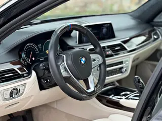 BMW 7 Series 2016 750Li xDrive Five-seater version exterior photo 4