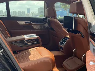 BMW 7 Series 2019 740Li xDrive Административный тип M Спортивный костюм интерьер фото 12