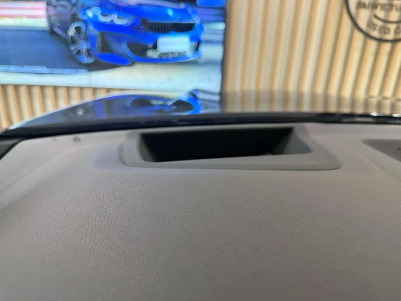 BMW X6 2020 xDrive40i Premium Class M Sports suit interior photo 11