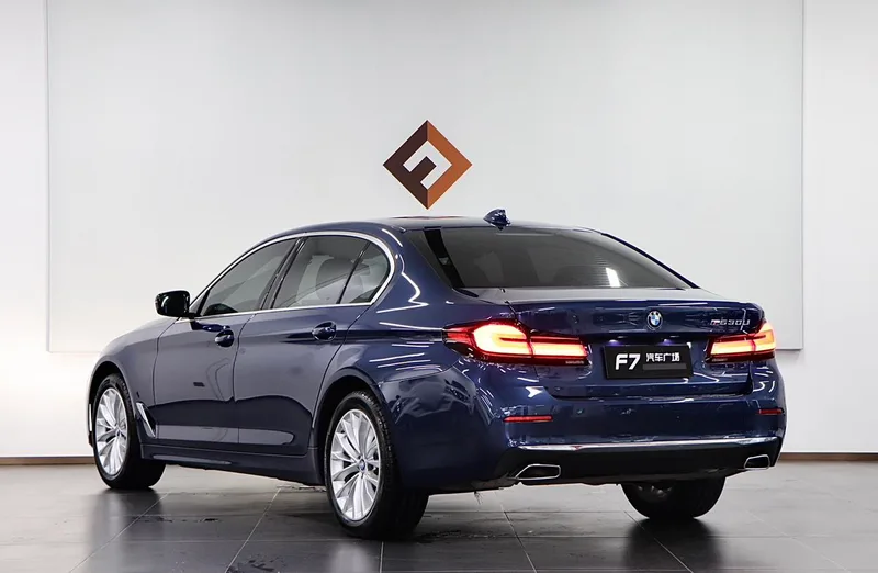 BMW 5 Series 2021 Модификация 525Li Роскошный набор экстерьер фото 4