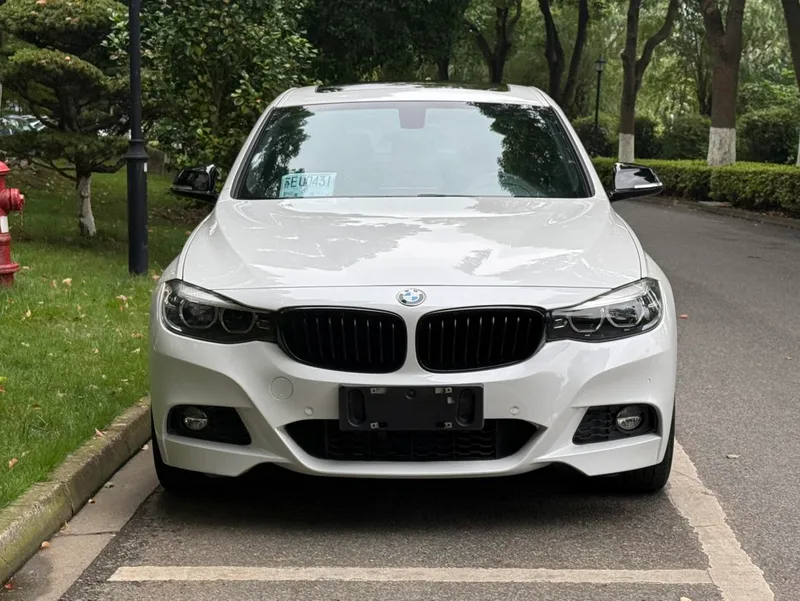 BMW 3 Series GT 2019 320i M Édition de nuit sportive Yao extérieur photo 2