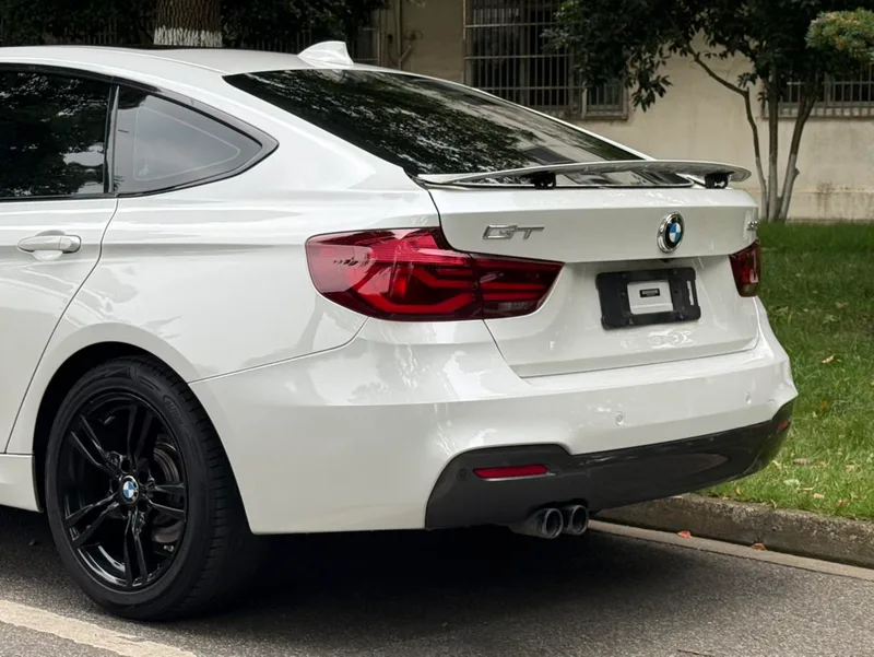 BMW 3 Series GT 2019 320i M Édition de nuit sportive Yao extérieur photo 6
