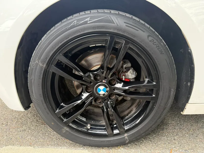 BMW 3 Series GT 2019 320i M Édition de nuit sportive Yao intérieur photo 13