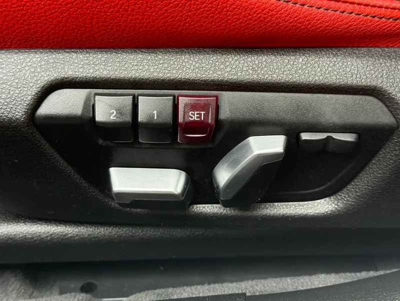 BMW 3 Series GT 2019 320i M Édition de nuit sportive Yao intérieur photo 19