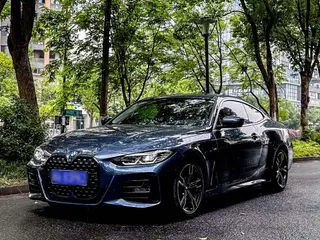 BMW 4 Series 2022 425i M Спортивный костюм