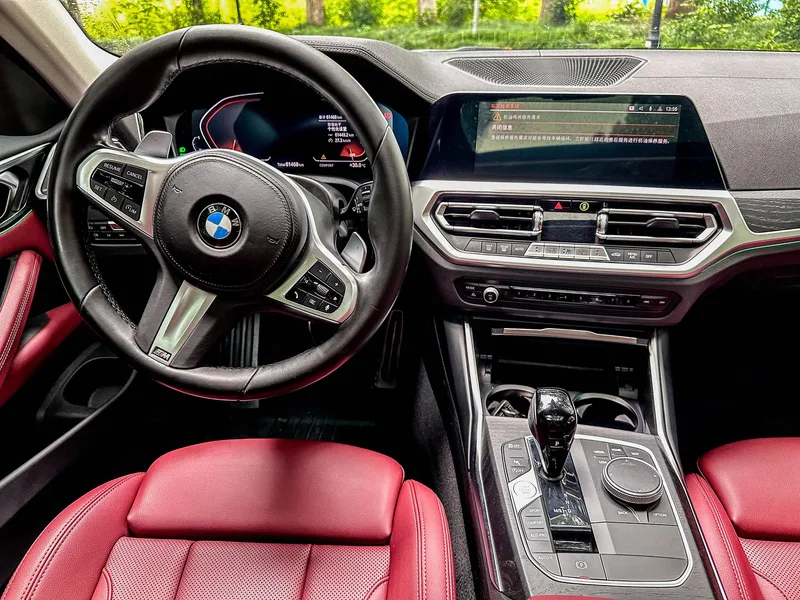 BMW 4 Series 2022 425i M Sports suit interior photo 10
