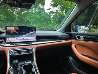 Geely Emgrand 2026 5th Gen 1.5T DCT Flagship interior photo 12