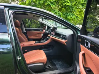 Geely Emgrand 2026 5th Gen 1.5T DCT Flagship interior photo 17