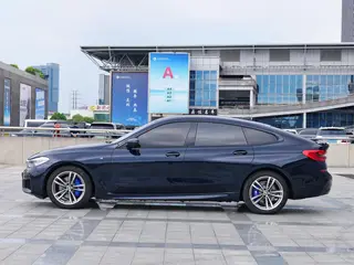 BMW 6 Series GT 2020 630i M Conjunto deportivo exterior foto 3