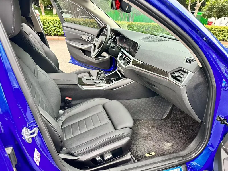 BMW 3 Series 2020 325Li M Sports suit exterior photo 4