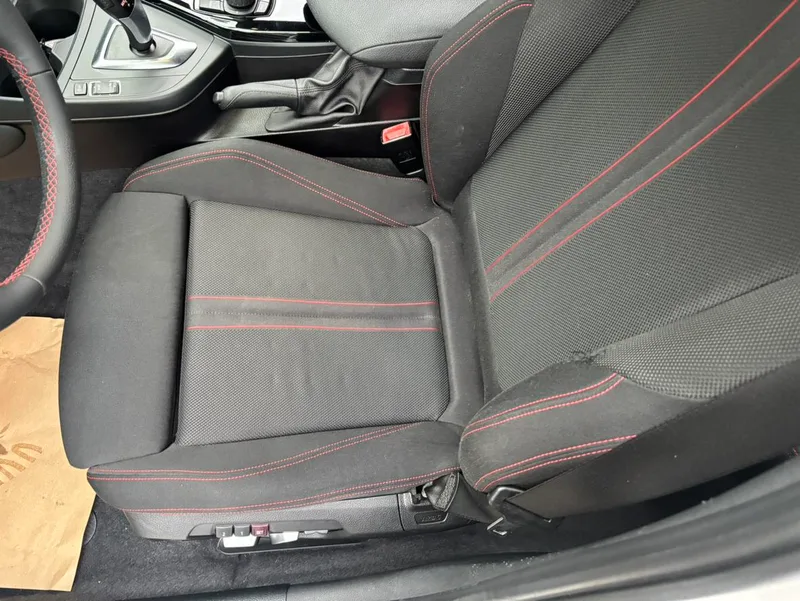 BMW 1 Series (Imported) 2015 120i Traje de diseño deportivo exterior foto 4
