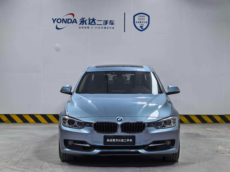 BMW 3 Series 2013 328i M Sporty exterior photo 2