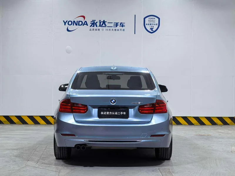 BMW 3 Series 2013 328i M Sporty exterior photo 3