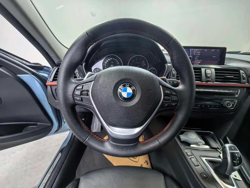 BMW 3 Series 2013 328i M Sporty exterior photo 8