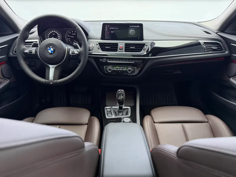 BMW 1 Series 2020 125i Leader M Ensemble de sport extérieur photo 5