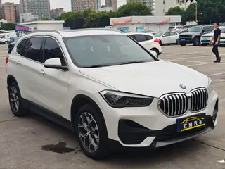 BMW X1 2021 sDrive25Li Líder exterior foto 3