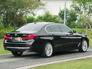 BMW 5 Series 2021 Restyling 530Li Premium Class Luxury Set exterior photo 6