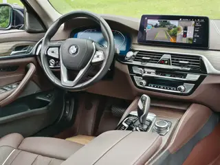 BMW 5 Series 2021 Restyling 530Li Premium Class Luxury Set exterior photo 9