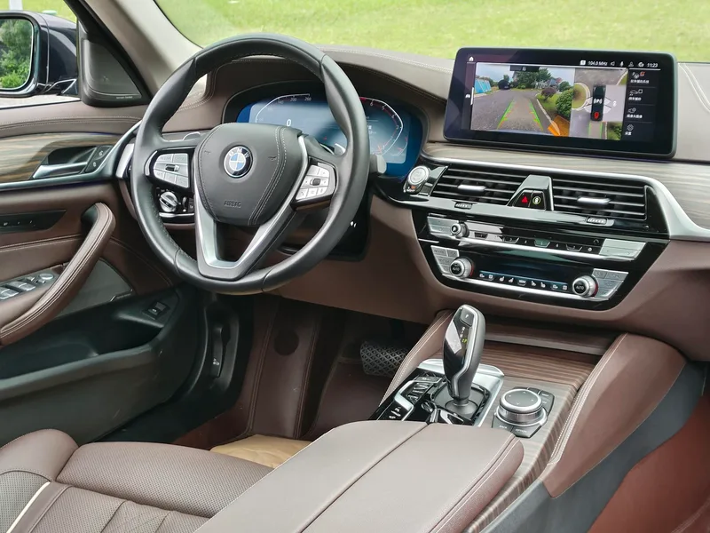 BMW 5 Series 2021 Restyling 530Li Premium Class Luxury Set exterior photo 9