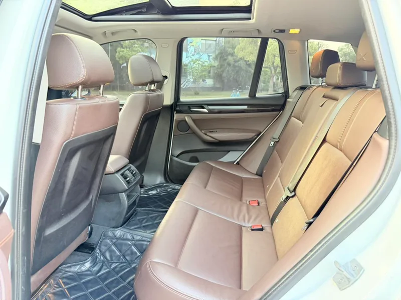 BMW X3 2014 xDrive20i X Design Suit interior photo 9