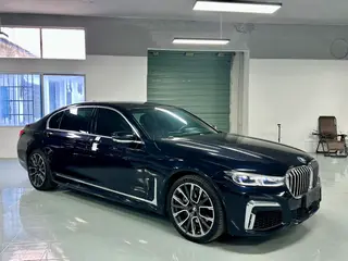 BMW 7 Series 2019 740Li xDrive Type administratif Ensemble de luxe extérieur photo 3