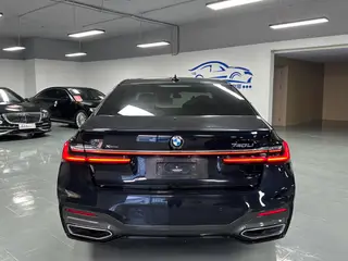 BMW 7 Series 2019 740Li xDrive Type administratif Ensemble de luxe intérieur photo 16