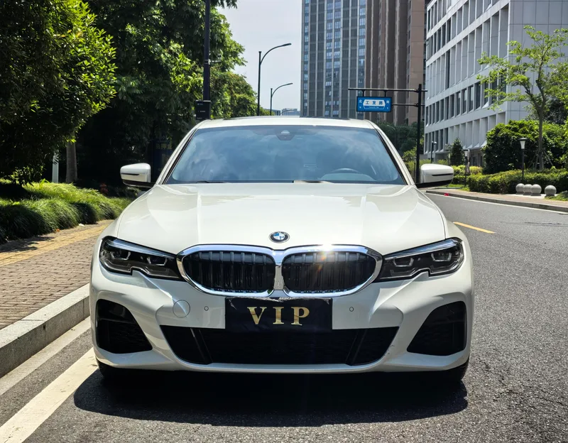 BMW 3 Series 2021 Restyling 325Li M Sports suit exterior photo 2