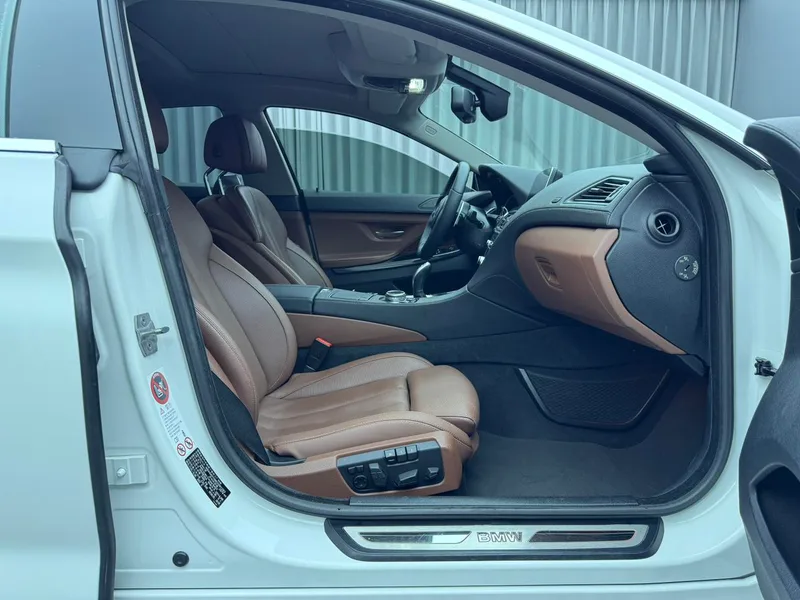 BMW 6 Series 2013 Restyling 640i Gran Coupe interior photo 18