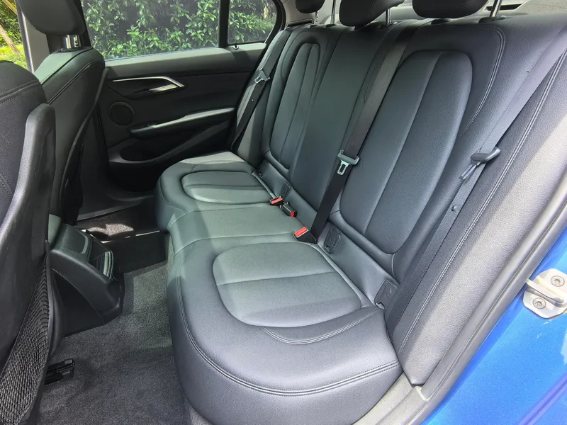 BMW 1 Series 2018 118i Sporty interior photo 10