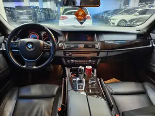 BMW 5 Series 2014 535Li Leading Type exterior photo 4