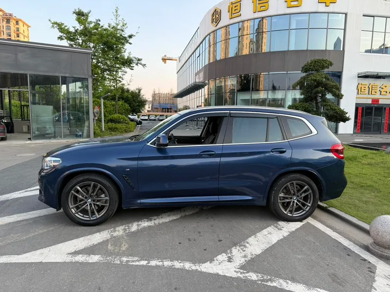 BMW X3 2020 xDrive28i M Sports suit exterior photo 3