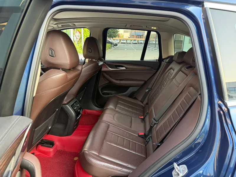 BMW X3 2020 xDrive28i M Sports suit interior photo 11